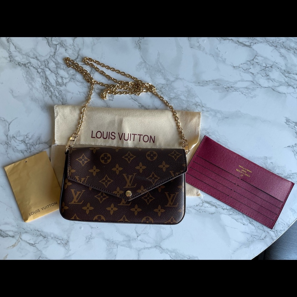 Black Friday deal LV FELICE POCHETTE
